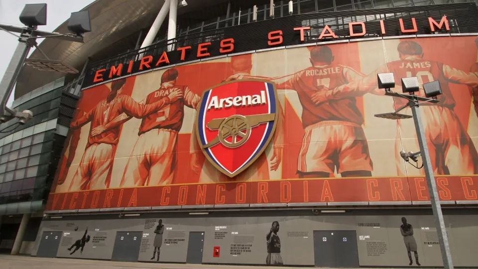 Arsenal &#8211; Emirates Stadium Tour - Image 1